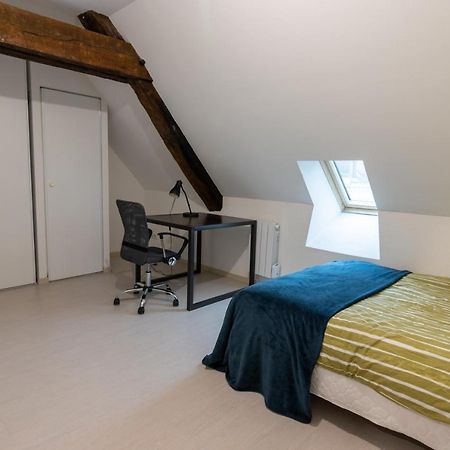 Magnifique Appartement Renove Dans Residence Saumur Exterior foto